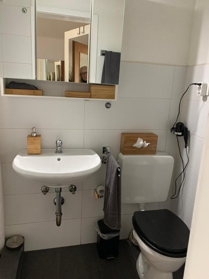 Micro-Apartment In Seenaehe Fusslaeufig Zum See:)) Енінген Екстер'єр фото