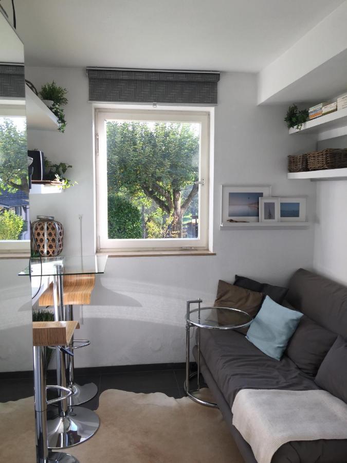 Micro-Apartment In Seenaehe Fusslaeufig Zum See:)) Енінген Екстер'єр фото